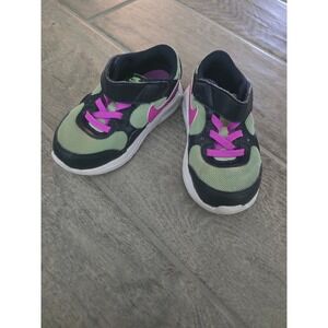 Nike Air Max SC Toddler Size 7 Sneakers Honeydew Fuschia‎ Hook and Loop Shoes